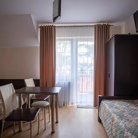 Sloneczny Zakatek 홈스테이 Debina (Ustka)