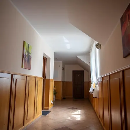 홈스테이 Sloneczny Zakatek *