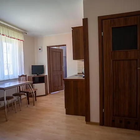 홈스테이 Sloneczny Zakatek Debina (Ustka)