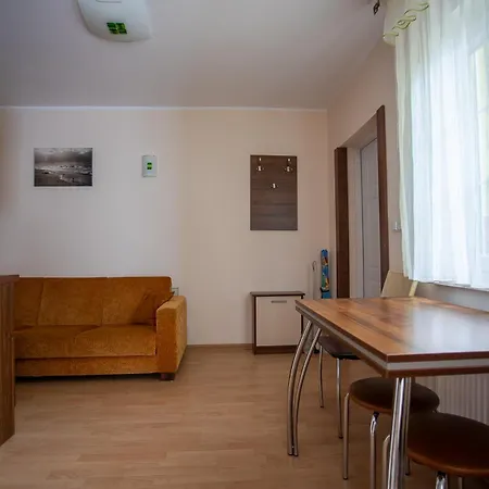 홈스테이 Sloneczny Zakatek *