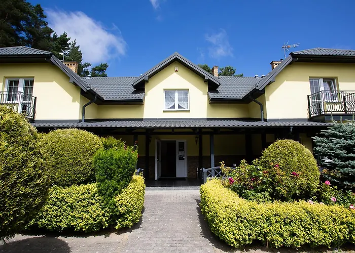 Sloneczny Zakatek ホームステイ Debina (Ustka)