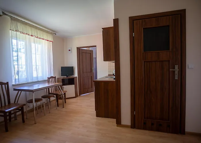 ホームステイ Sloneczny Zakatek Debina (Ustka)